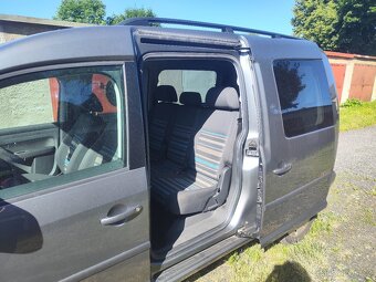 VW Caddy 2.0.TDI LONG 103kW, 7 míst - 8