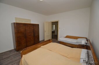 Prodej bytu 4+kk 95 m2 - 8