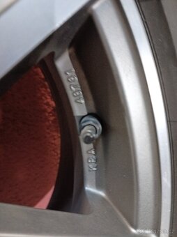 Rondell R18 5x108 225/55 - 8