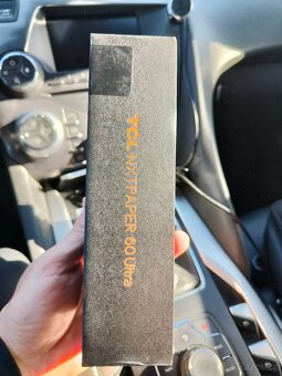 TCL NXTPAPER 60 ULTRA Novinka, Uvedení na trh 9/2025 - 8