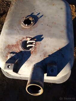 Nadrž palivová 7211 - 8