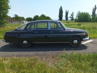 Tatra 603 - 8