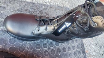 Taktické boty s membránou 43 - 8