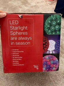 LED červená svítící koule Wintergreen Starlight Sphere - 8