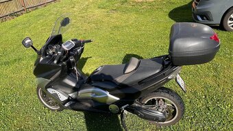 Yamaha T-max 500 ccm, r.v. 2011 - 8