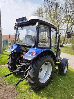 Traktor Farmtrac 555 DTc V - 8
