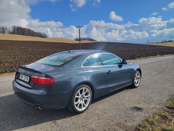 Audi A5 3.0Tdi quattro - 8