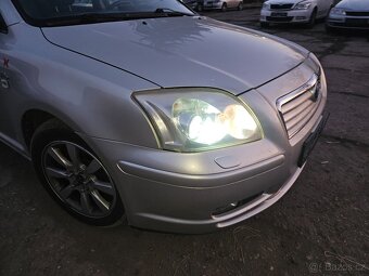 T25 AVENSIS 2.2 110 KW R.V. 2007 - 8