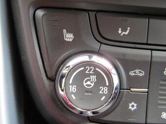 Opel Zafira 2.0CDTi , 81 kW nafta, 2012 - 8