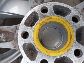 Alu kola Dezent 5x114,3 r16 - 8