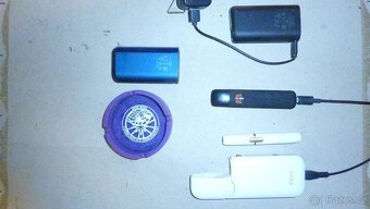 ELEKTRONICKÉ ZAŘÍZENÍ S PŘÍSLUŠENSTVÍM, VÝBAVOU - 8