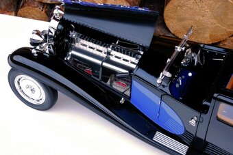 BUGATTI Royale Type 41 Coupé de Ville - BAUER 1:18 - 8