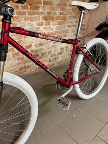 Cafe Cruiser Amulet - 8