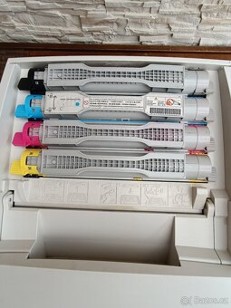 Barevná laserová tiskárna Xerox Phaser 6250 - 8