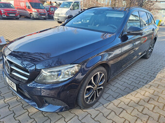 MERCEDES C220D / 131000 KM STAV NOVÉHO VOZU - 8