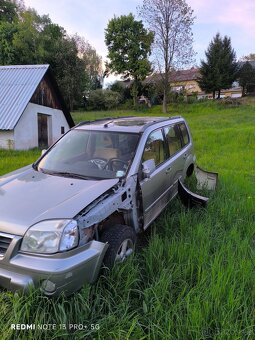 2x Nissan X-trail T30 2.2 84kw - 8