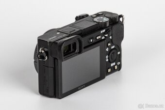 Fotoaparát Sony A6500 - 8
