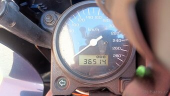 HONDA VTR 1000 - 8