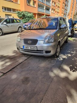 Kia picanto - 8