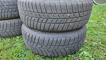 Škoda Fabia zimní pneumatiky 185/60R14 disky 6Jx14 5x100 - 8