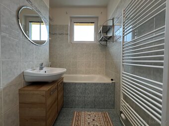 Pronájem bytu 3+1 68 m² Rožkova, Pardubice - 8