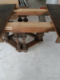 Starožitný rozkládací stůl - 8