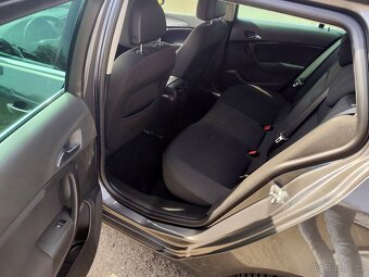 Opel Insignia Sports Tourer 2.0CDTI.118kw.R.V.6/2011.STK Nov - 8