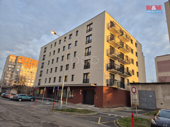 Prodej garážového stání, 20 m², Beroun, ul. Na Náhonu - 8