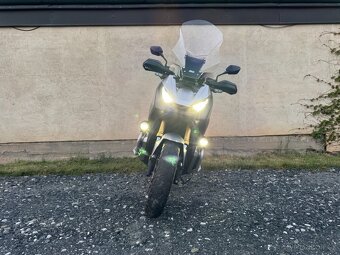 Honda X-ADV 750 - plná výbava, snížený posed - 8