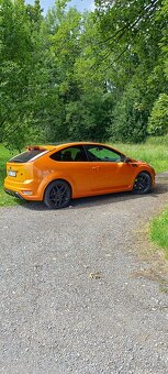 Ford Focus ST225 - 8