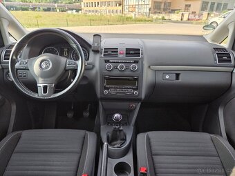 Nabízím k prodeji Volkswagen Touran 1.2 TSI 77 Kw edice Cup - 8