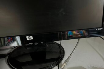 HP MONITOR -MODEL: HP 2031A LCD COLOR (50,8CM) 20" - 8