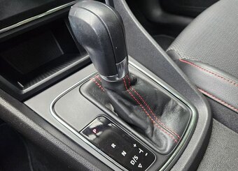 Seat Leon 2.0 TDI FR S&S DSG - 8