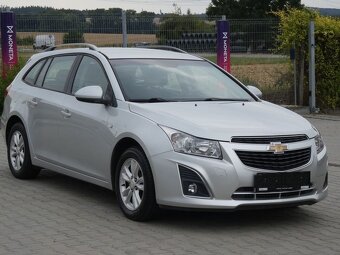 Chevrolet Cruze 1.7 TD 96kW, combi, klima - 8