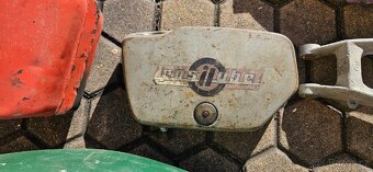 Kola nádrž výfuk blatník Jawa ČZ - 8