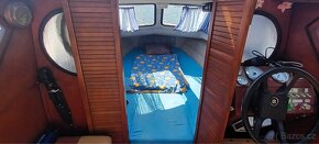 Motorová kajutová loď - 8