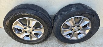 Dacia Duster 16" 5x114,3 s pneu - 8