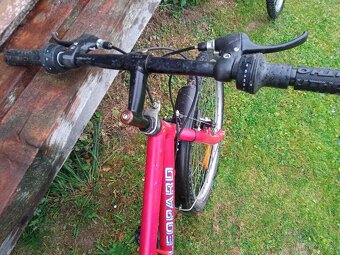 Červené kolo 8-12 let - 8