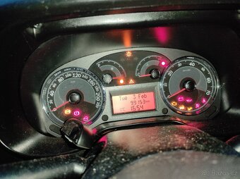 Fiat Linea 1,4 57kw díly - 8