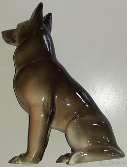 Porcelánové sošky psů - ROYAL DUX - 8