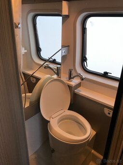 Fiat Ducato MAXI s obytnou vestavbou ADRIA - 8