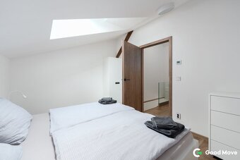 Prodej luxusního mezonetový bytu 3+KK s terasou a parkováním - 8