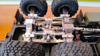 Ural 6x6 RC model - 8