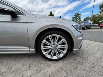 VW Passat Variant R-Line 2.0 TDI Highline - 8