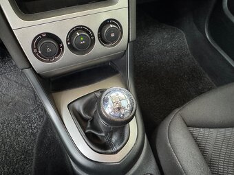 Peugeot 308 1.4i/72 kW/ČR-2. majitel/servisováno/176 tkm - 8