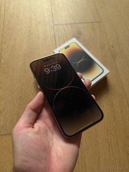 Apple iPhone 14 Pro 256GB zlatý - 8