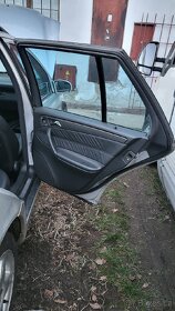 W203 sedačky a tapce - 8