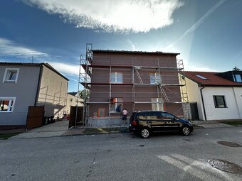 Stavíme a rekonstruujeme bytů a domů, plotů, zahradu - 8