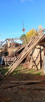 Staré trámy ze starých budov a stodol - 8