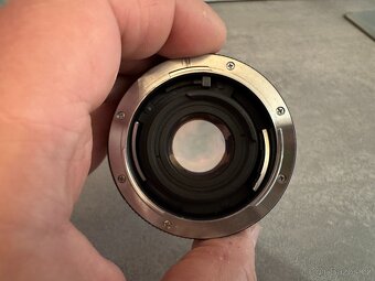 LEICA Elmarit - R 28/2.8 + lens hood - 8